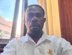  Herman Oyaitouw Anggota Komisi B DPRK Kabupaten Jayapura, Politisi Partai Hanura